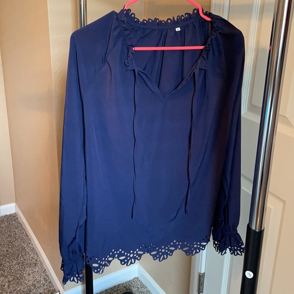 Blue blouse - Picture 1 of 4